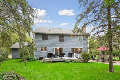 26145 Oak Leaf Trail, Excelsior, MN 55331