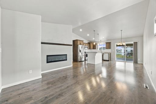 4541 13th Street S, Moorhead, MN 56560