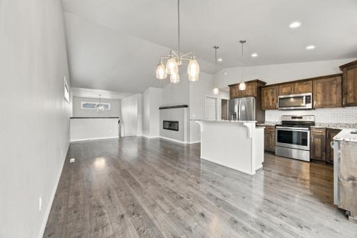 4541 13th Street S, Moorhead, MN 56560