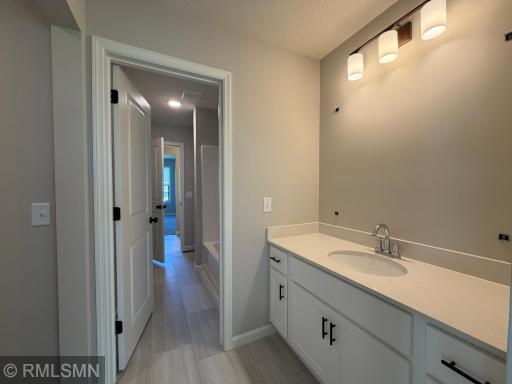 Jack and Jill Bathroom - Attached to Bedroom #2