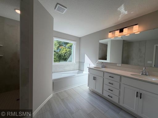 6263 Rachele Avenue NE, Otsego, MN 55330