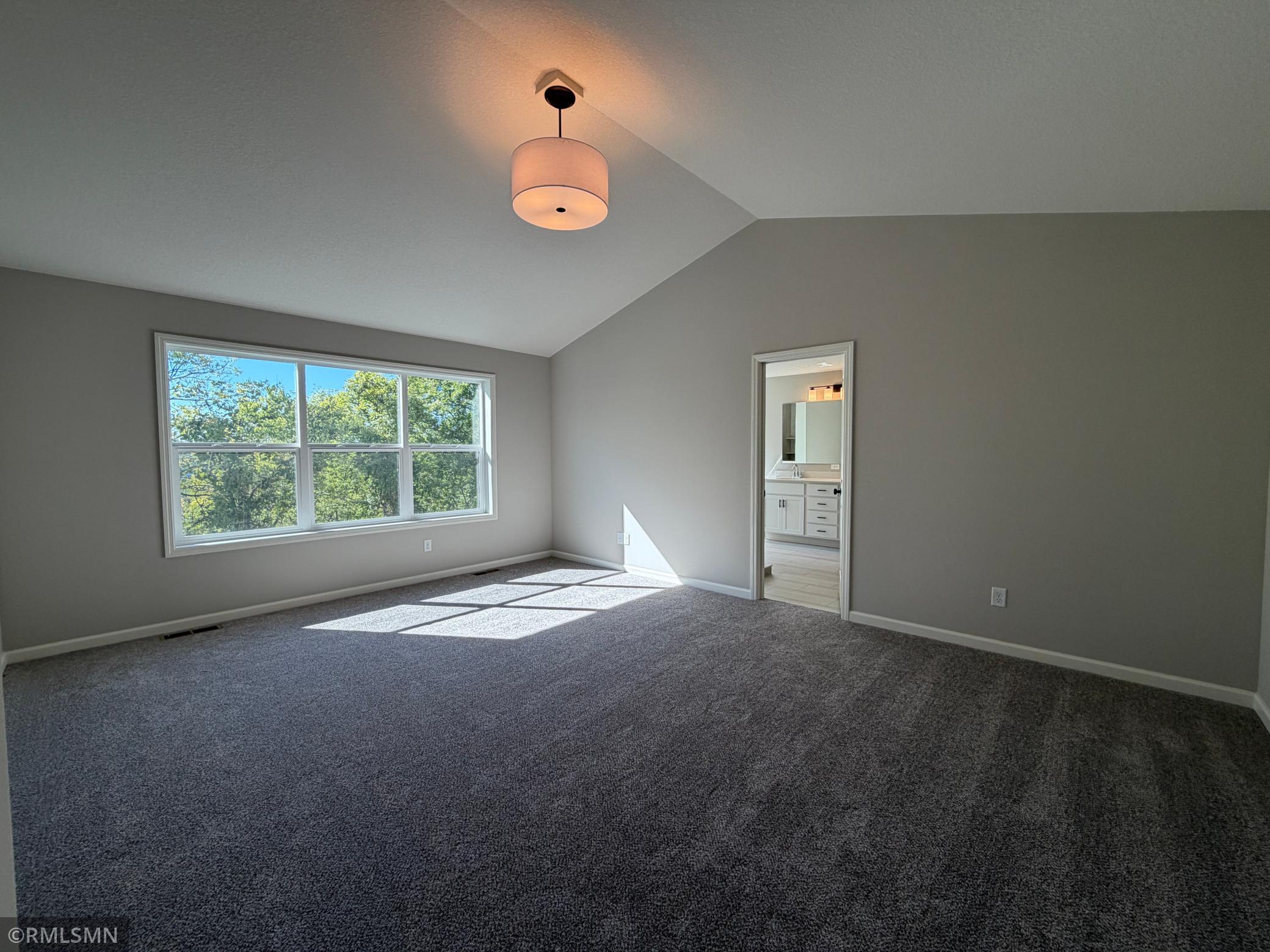 Owner's Suite - Upper Level