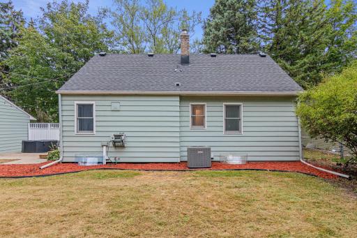 1645 Rose Pl W-35.jpg
