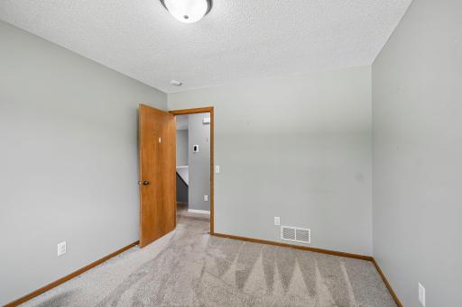 905 Walnut Street, Farmington, MN 55024