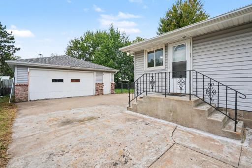 7518 4th Street NE, Fridley, MN 55432