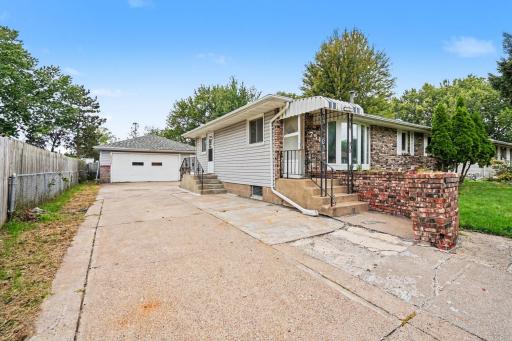 7518 4th Street NE, Fridley, MN 55432