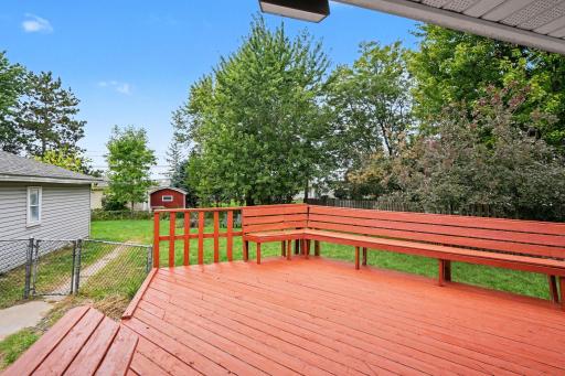 7518 4th Street NE, Fridley, MN 55432