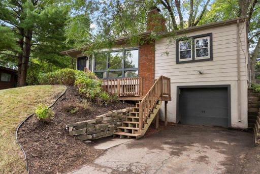 3115 Kyle Avenue N, Golden Valley, MN 55422
