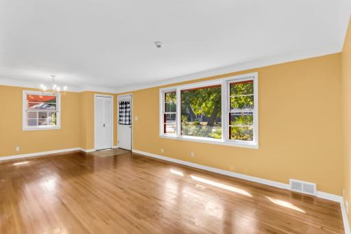 7009 12th Avenue S, Richfield, MN 55423