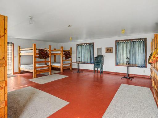 30430 653rd St Lake City-133.jpg