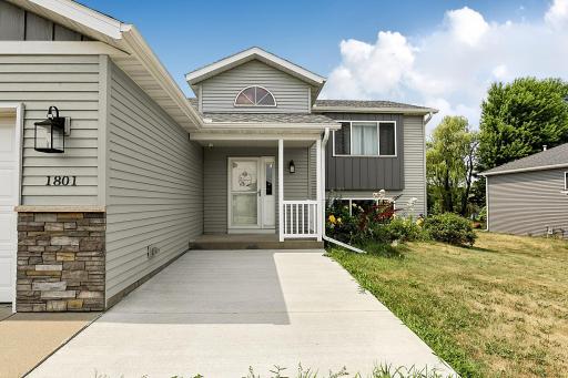 Photo for 1801 Eastern Star Loop, Sauk Rapids, MN 56379 - listing #7144861 1801 Eastern Star Loop, Sauk Rapids, MN 56379