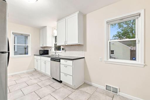 1356 Searle Street, Saint Paul, MN 55130