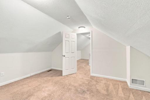1356 Searle Street, Saint Paul, MN 55130