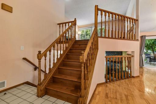 4160 Polaris Lane N, Plymouth, MN 55446