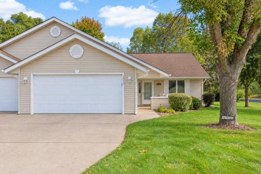 3253 Riverwood Drive, Hastings, MN 55033