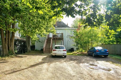 8-web-or-mls-25th Ave Ext-08.jpeg