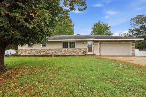 Great rambler with 3 bedrooms on the same level