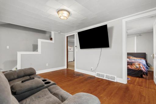 1004 E Main Street, Caledonia, MN 55921