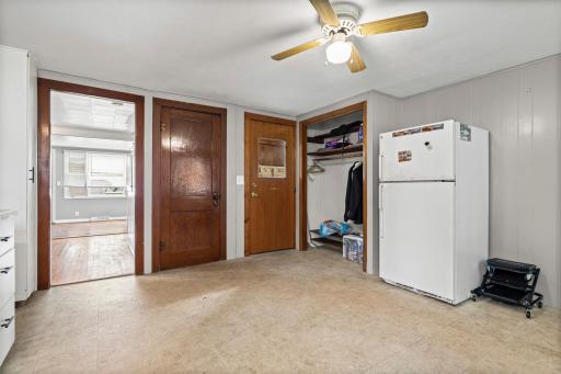 1004 E Main Street, Caledonia, MN 55921
