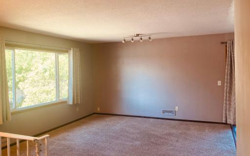 9981 106th Place N, Maple Grove, MN 55369