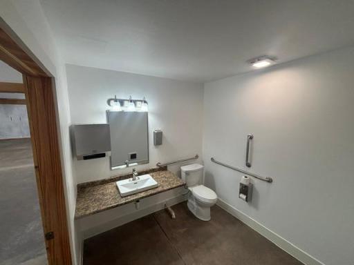 Bathroom 1-1.jpeg