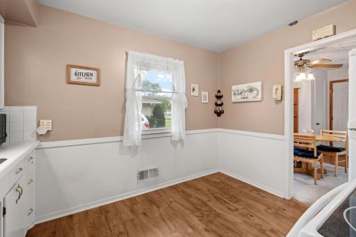 23-web-or-mls-11561 Kumquat St NW-23.jpg