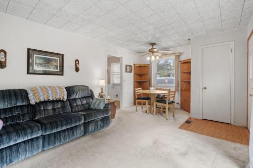 15-web-or-mls-11561 Kumquat St NW-15.jpg