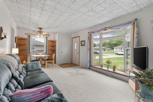 14-web-or-mls-11561 Kumquat St NW-14.jpg