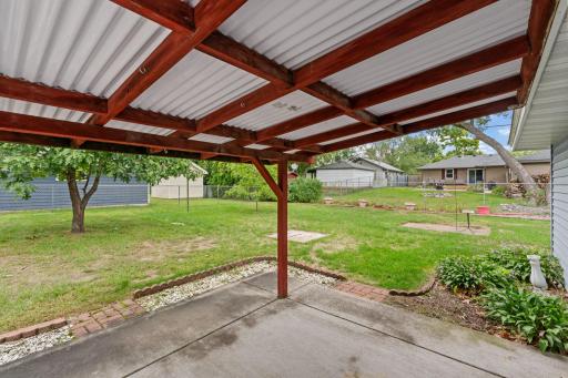 6-web-or-mls-11561 Kumquat St NW-6.jpg