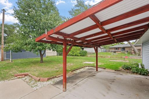 4-web-or-mls-11561 Kumquat St NW-4.jpg