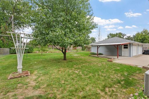 7-web-or-mls-11561 Kumquat St NW-7.jpg