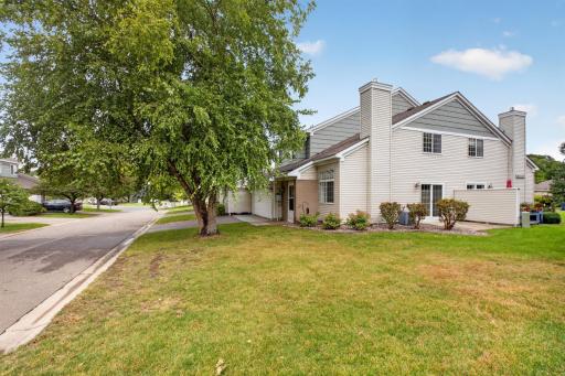 1916 Glenfield Court, 8, Eagan, MN 55122