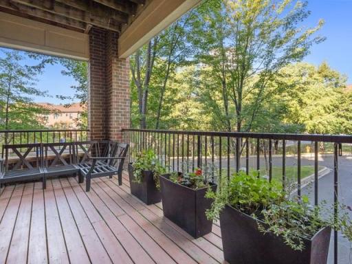 851 River Mews Court, 105, Minneapolis, MN 55414