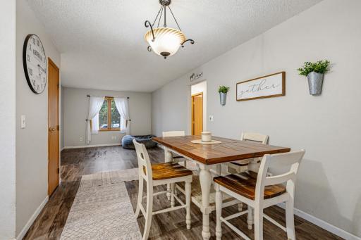 512 Abby Lane, Glencoe, MN 55336