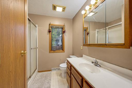 512 Abby Lane, Glencoe, MN 55336