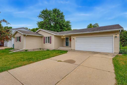 512 Abby Lane, Glencoe, MN 55336