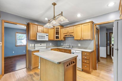 11-web-or-mls-1742 Hillcrest Drive New Richmond-32.jpg
