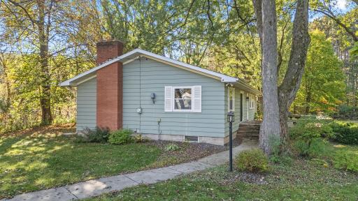 30-web-or-mls-1742 Hillcrest Drive New Richmond-04.jpg