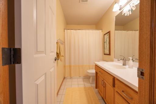 630 Wyndemere Drive, West Fargo, ND 58078