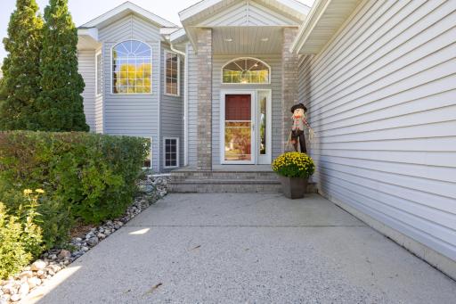 630 Wyndemere Drive, West Fargo, ND 58078