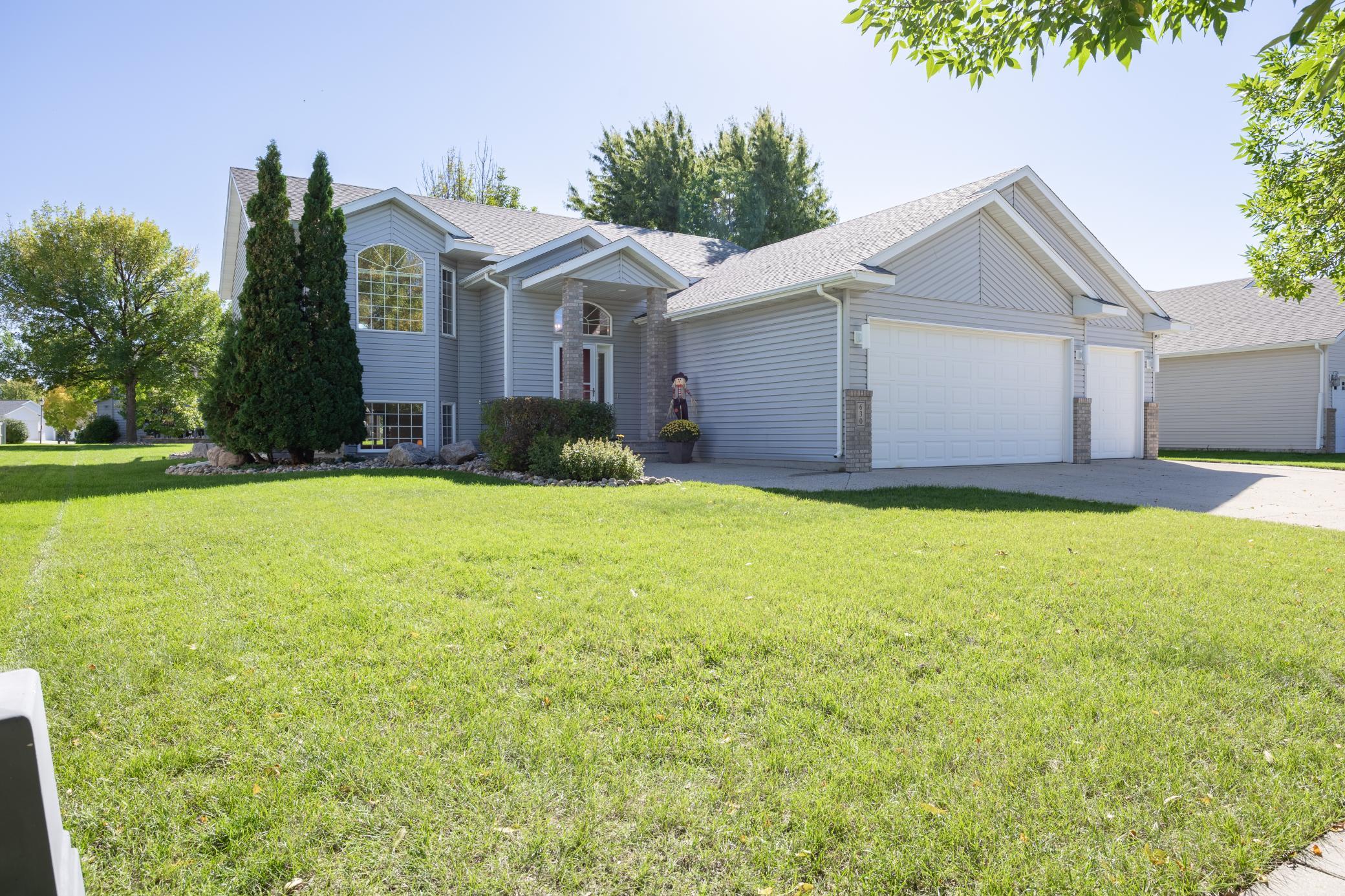 630 Wyndemere Drive, West Fargo, ND 58078