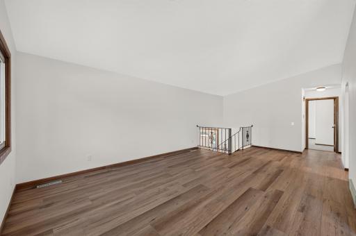 7401 James Avenue N, Brooklyn Park, MN 55444