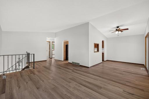 7401 James Avenue N, Brooklyn Park, MN 55444