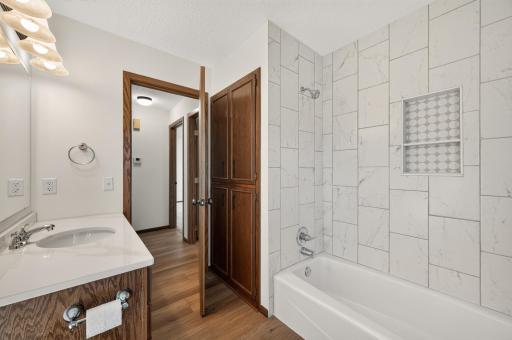 7401 James Avenue N, Brooklyn Park, MN 55444