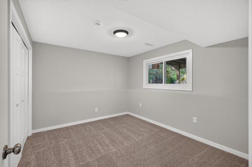 7401 James Avenue N, Brooklyn Park, MN 55444