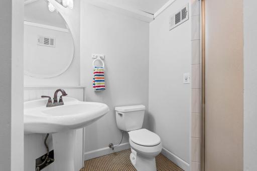 3404 Owasso St- 3/4 Bath Lower level