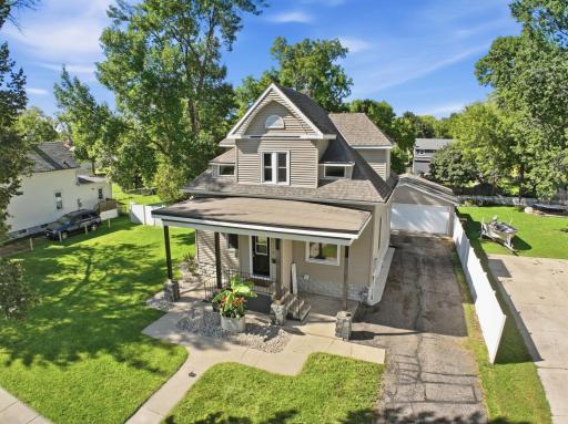 718 6th Street SW, Willmar, MN 56201