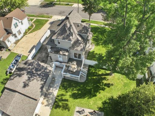 718 6th Street SW, Willmar, MN 56201