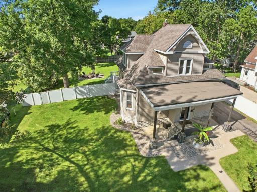 718 6th Street SW, Willmar, MN 56201