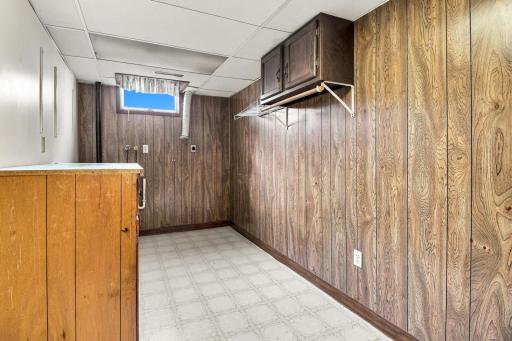 308_oak_st_se_117-1.jpg